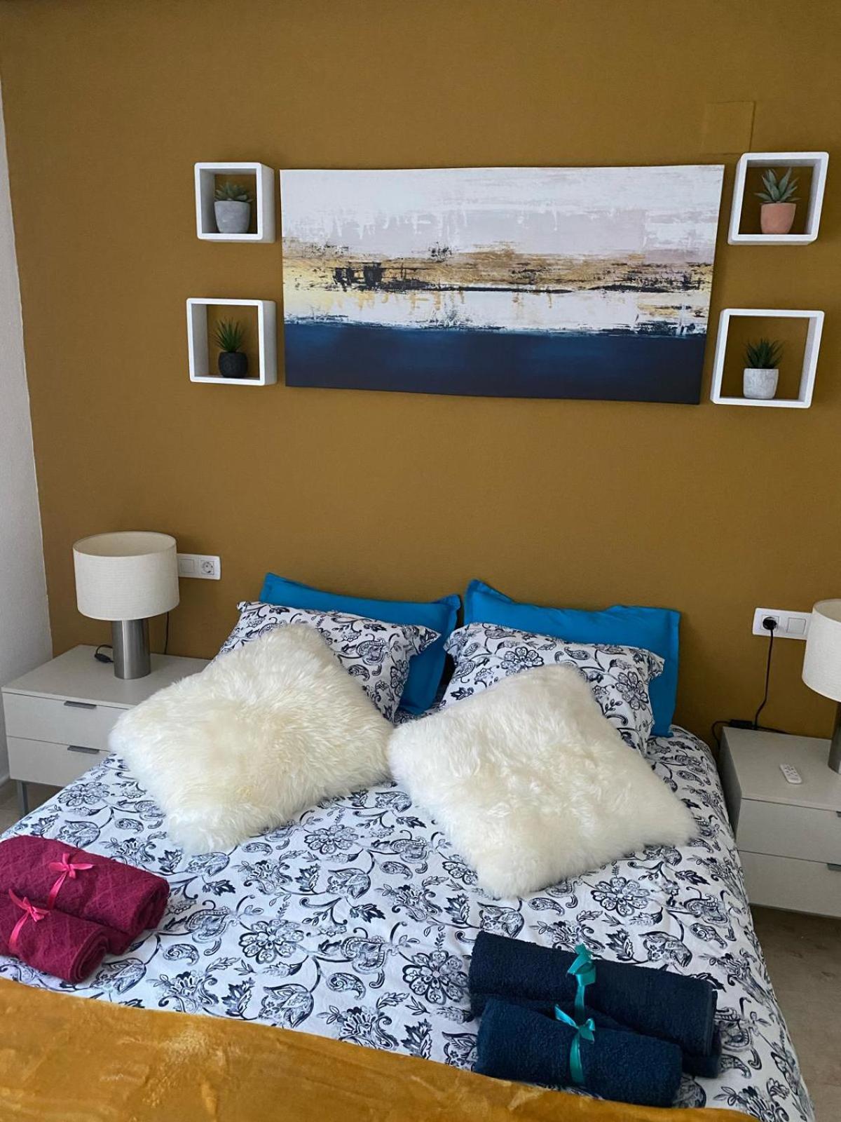 Precioso Apartamento Con Vistas Al Mar เบนิสกัสซิม ภายนอก รูปภาพ